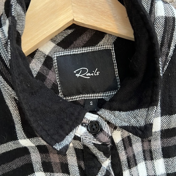 Rails Clothing | Womens Plaid Button Down | Size Small - Picture 7 of 14